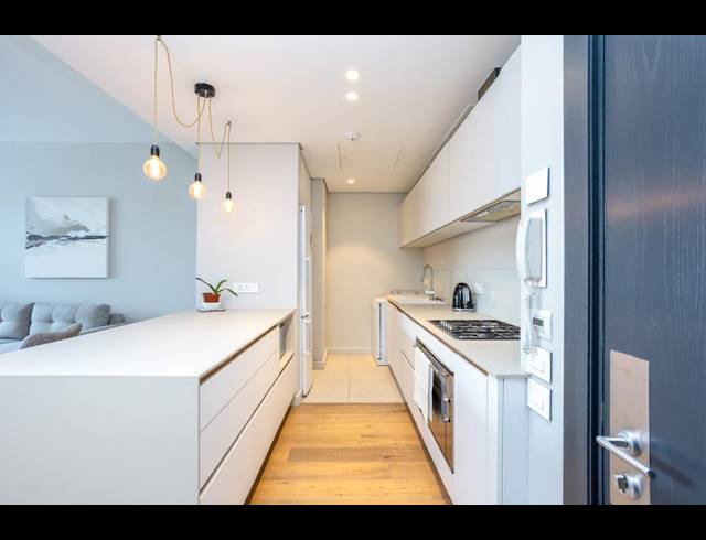 1 BEDROOM APARTMENT RENTED IN WATERFRONT